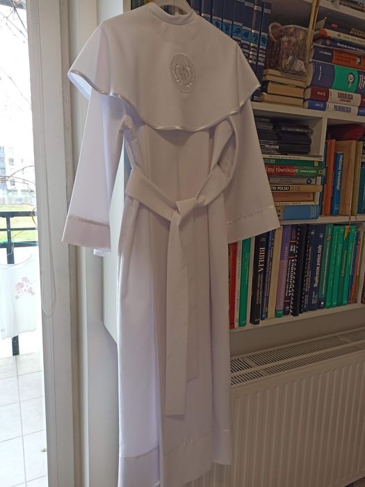 Alba komunijna dziewczęca