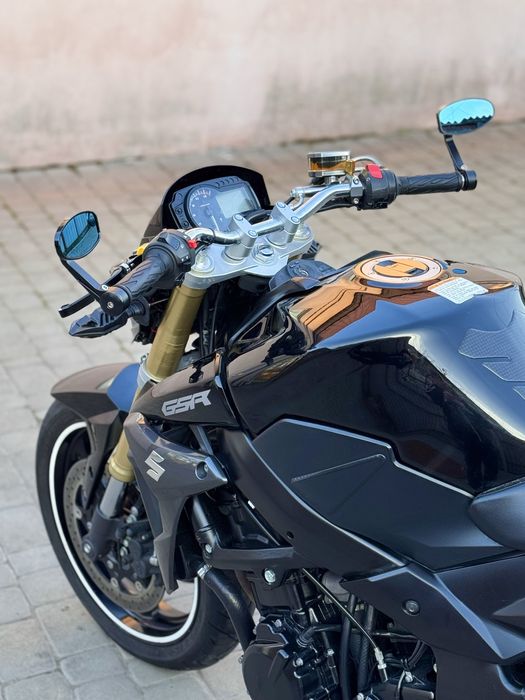 Suzuki GSR 750     АВS