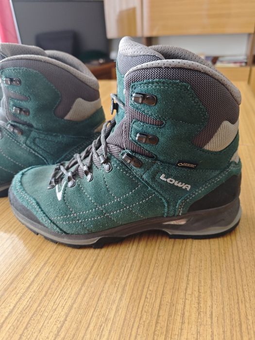 Buty zimowe damskie Lowa
