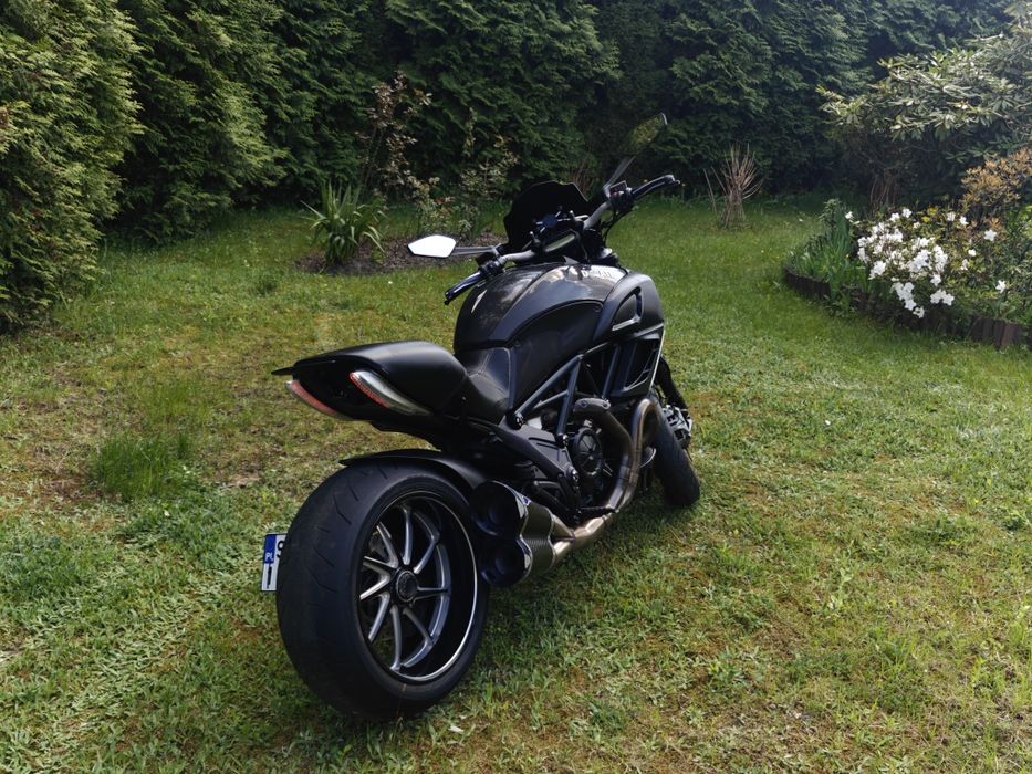 Ducati Diavel 1200 Carbon / Termignoni / Carbon / wyjątkowy wygląd