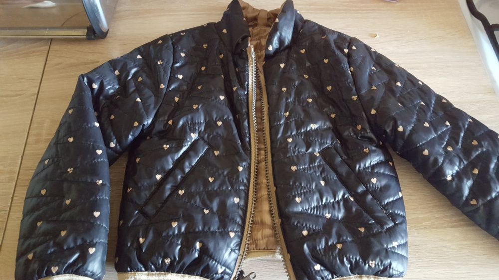 Kurtka kurteczka przejsciowa wiosna/ jesien