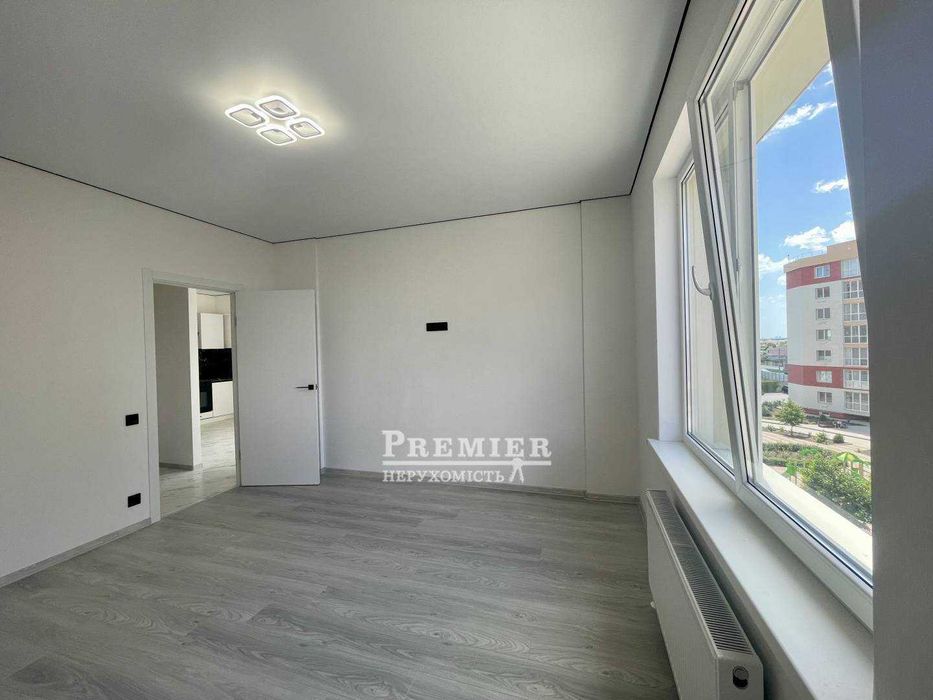 Шок цена! Квартира с современным ремонтом и большой лоджией