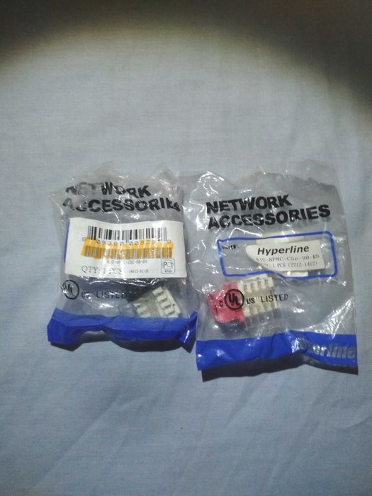 Вставка RJ-45 Hyperline KJNE-8P8C-C5e-90