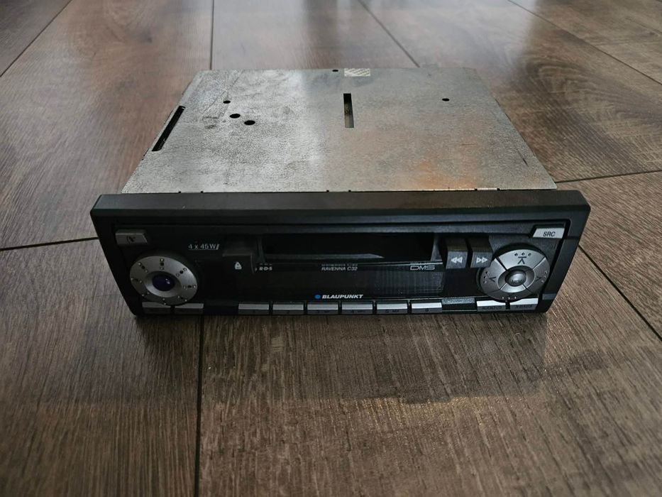 Radio samochodowe 1din blaupunkt ravenna c32