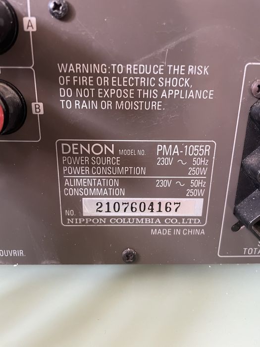 Amplificador denon PMA 1055R