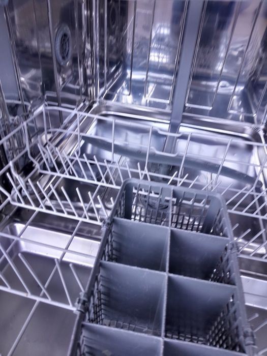 Máquina  de lavar loiça de encastre