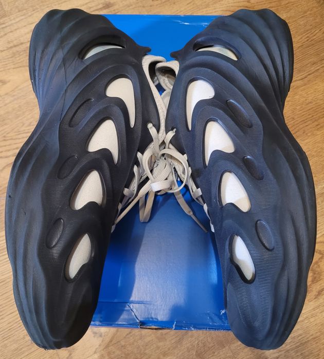 Кросівки Adidas adifom q