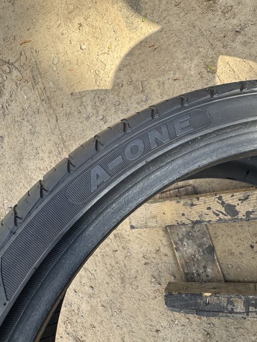 235 35 19 літні шини 235/35 R19