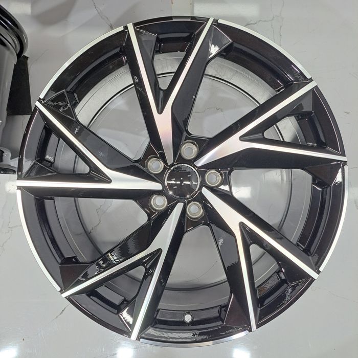 Jantes 19" Audi LOOK new R8 V10 Performance A4 A5 A6 VW Seat 5x112