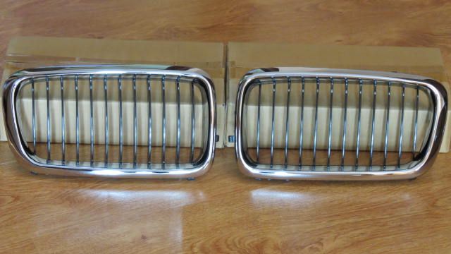 Решетка радиатора ноздри BMW Е38 E38 E39 е39 E46 е46 E53 е53 E70 E30