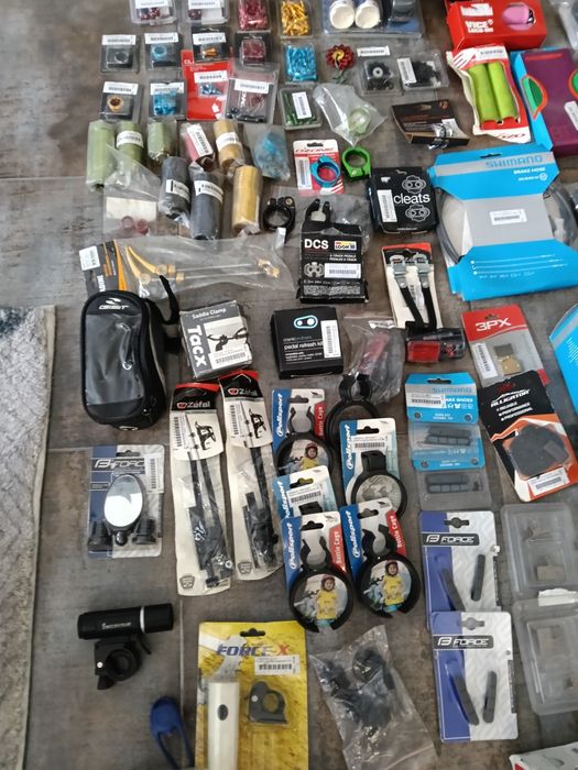 Liquidação de material de ciclismo,