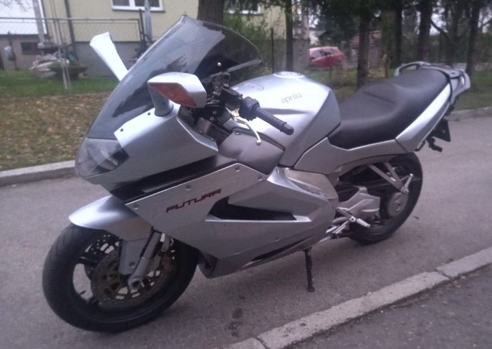 Sprzedam Aprilę RST 1000 FUTURA