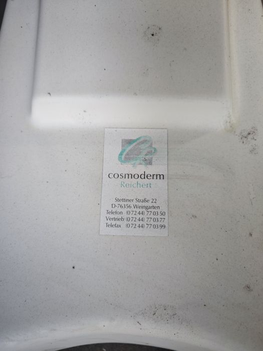 Fotel oraz kombajn kosmetyczny marki Cosmoderm Reichert