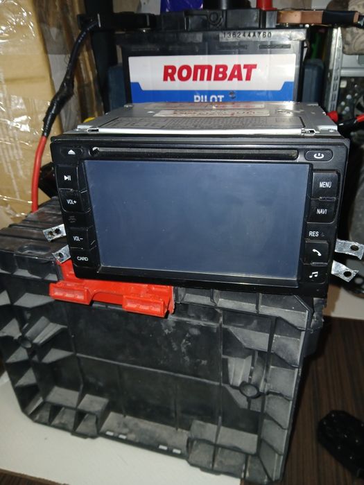 Автомагнітола 2 дін ( під ремонт )