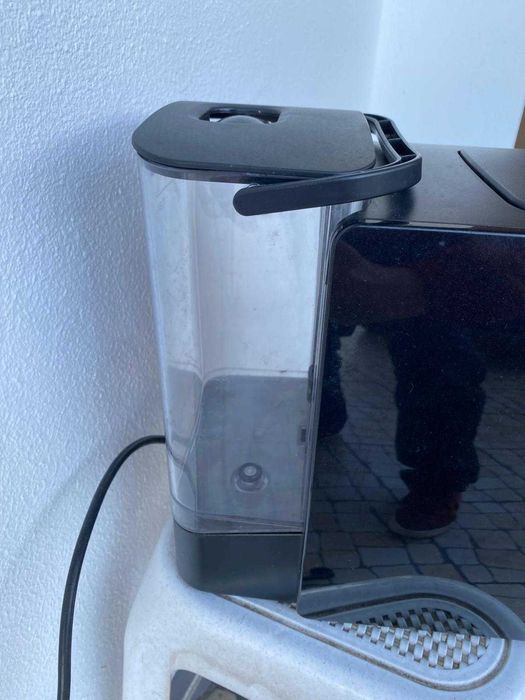 Máquina de Café Bosch Tassimo TAS4012