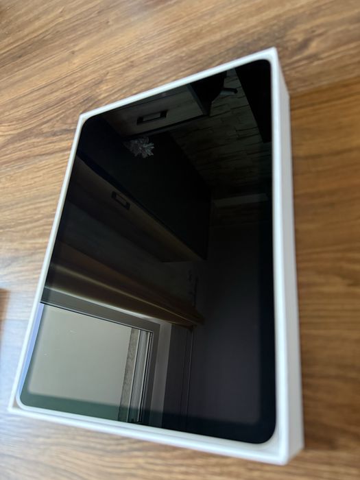 Apple Ipad Air 5 64 GB  Starlight + Apple Pencil 2 + nowy adapter, pokrowce gratis!
