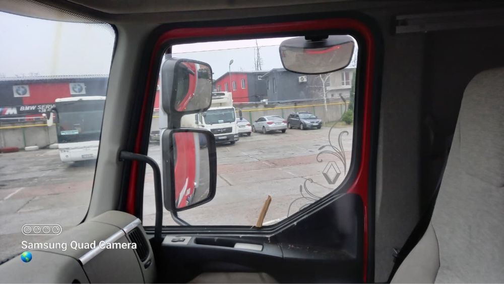 Тягач Renault PREMIUM 450 DXI