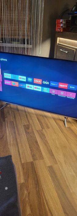 Tv smart tv 50cali telefunken trzy letni