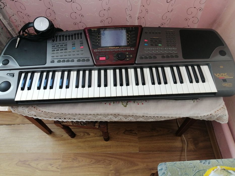 Синтезатор WKA 8 Jem