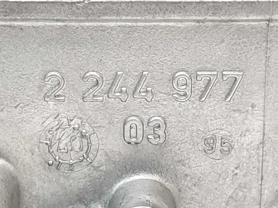 Głowica BMW 1.8 TDS E36 ,318 M41D