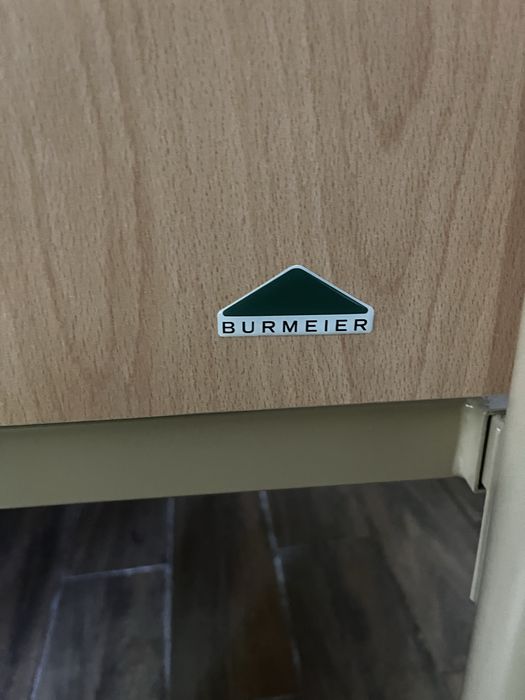 Cama Hospitalar Elétrica Burmeier com Colchão e Trapézio