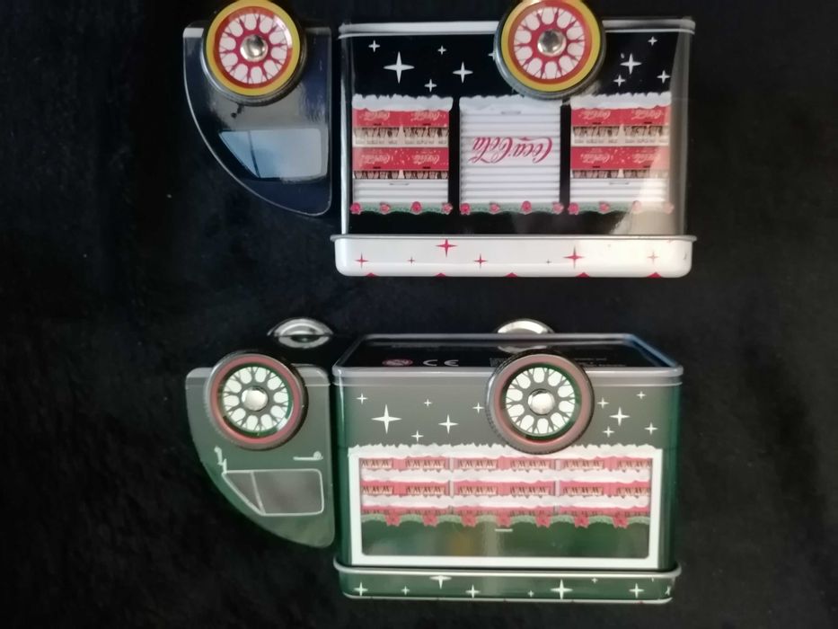 2 Carrinhas metálicas da Coca Cola - novas