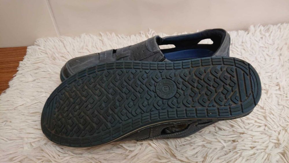 Buty męskie letnie, lekkie ze skóry naturalnej  od Lasocki