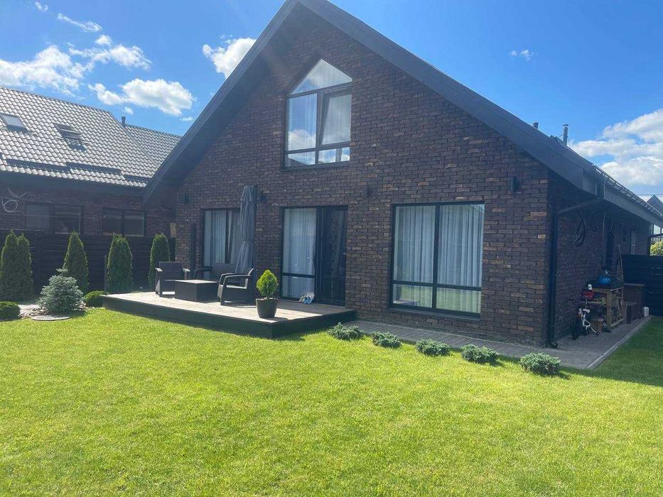 Нова локація! Дуплекс 110 м2, 3.3 сотки. Газ!