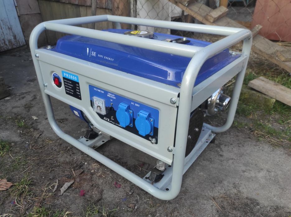 Продаєця Генератор