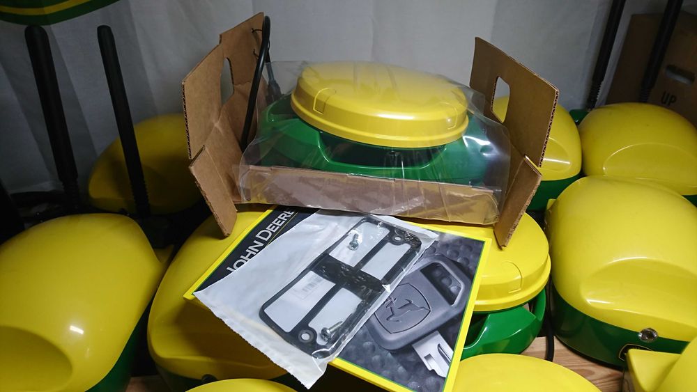 Antena StarFire 7500 Fabrycznie Nowa. Nawigacja John Deere.