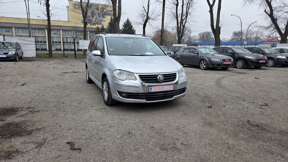 2007 Touran 1.6 mpi 7 місць