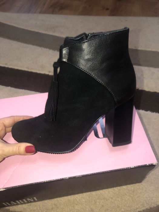 Замшеві сапожки ,ботинки,полуботинки