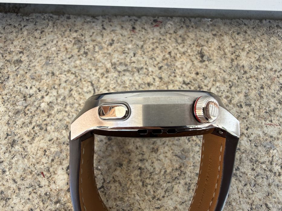 Huawei Watch 4 Pro - igual a novo - titanio e safira