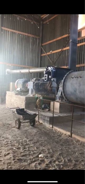 Продаю в Киевской области  линию помола строй материалов