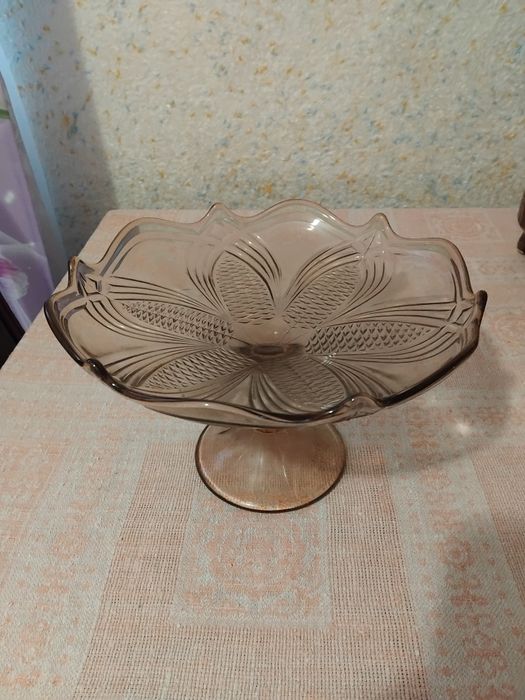Фруктовниця скляна (СРСР)