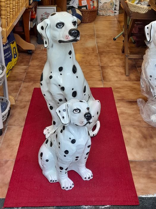 Cão DÁLMATA feito em barro - Louça de Portugal NOVO MODELO super fofo