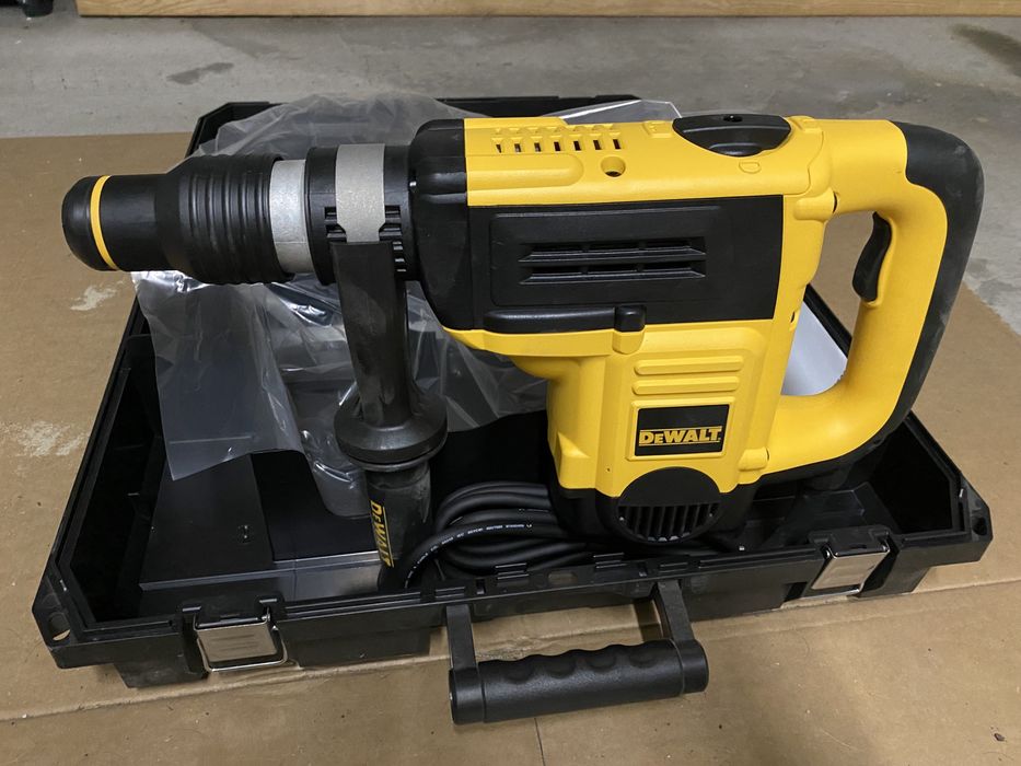 Martelo DeWALT Perfurador Demolidor Dewalt D25501K - D25501K-QS