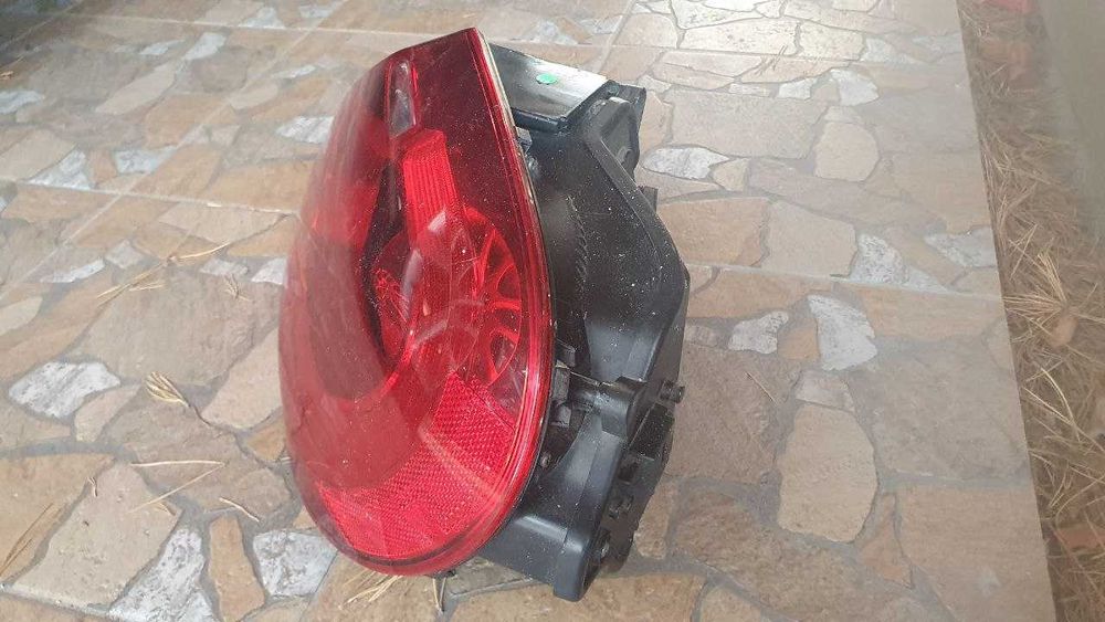 Фонарь задний Volkswagen Beetle 11-19 5C1  кабрио  задн. прав. (б/у)