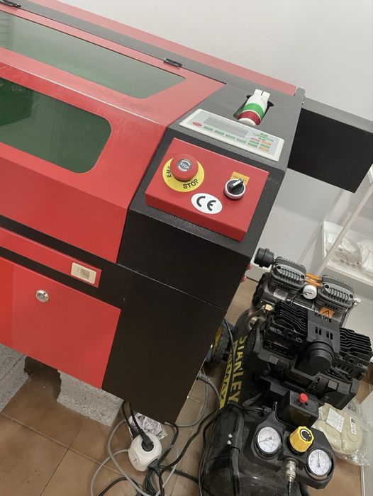 Máquina Laser CO2 60 x 40