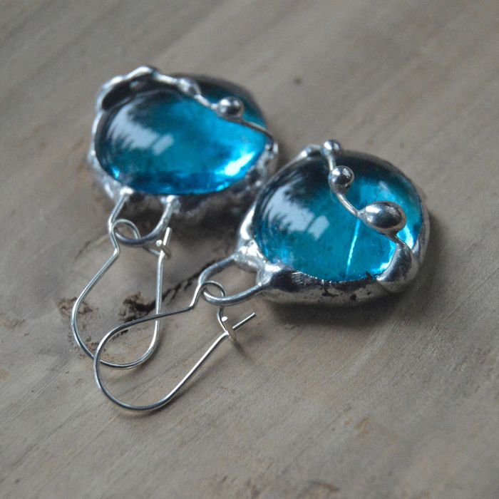 Turkusowe kropelki kolczyki witrażowe
