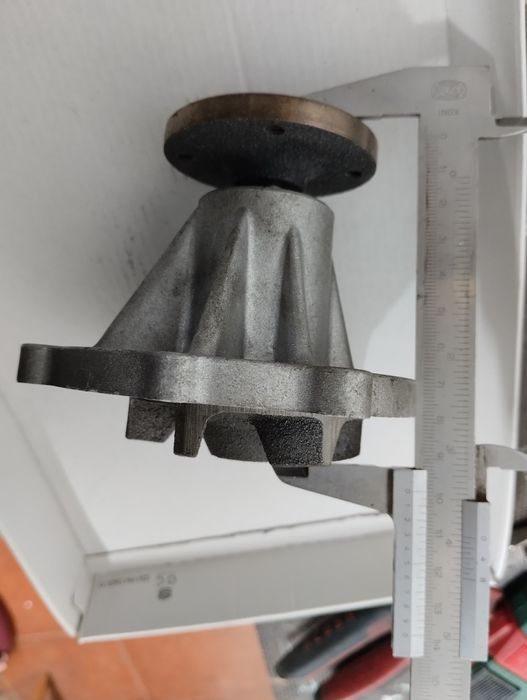 Bomba de água datsun