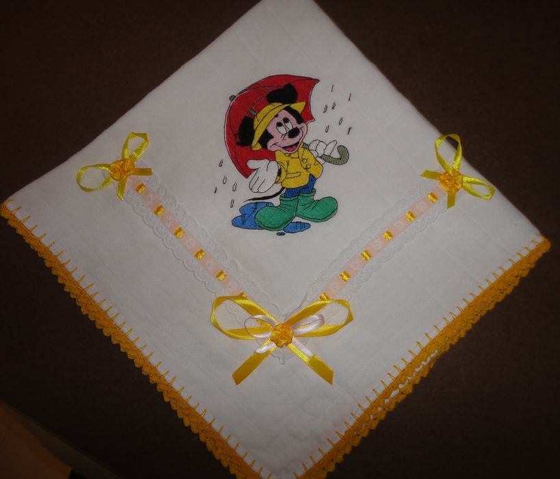 Fralda Bordada "Mickey Mouse".