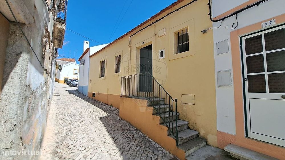 Apartamento T2 para venda — Alcácer Do Sal (Santa Maria Do Castelo E Santiago) E Santa Susana, Setúbal
