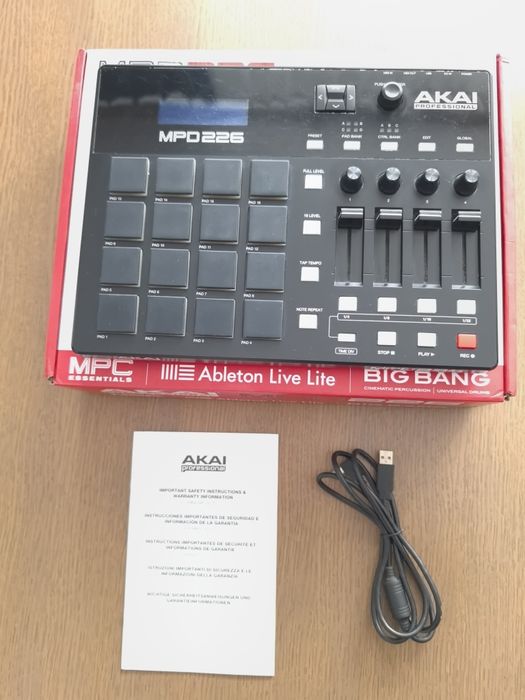 Akai MPD 226 – kontroler MIDI | Stan bardzo dobry | Kompletny zestaw