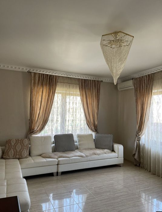 Аренда Дом на Фонтане ул  Донского 5 комнат подвал