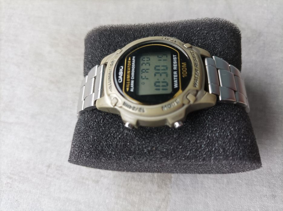 Zegarek casio wodoodporny