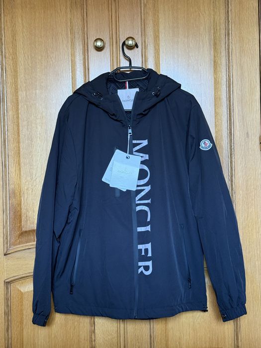 Casaco corta vento Moncler, Preto
