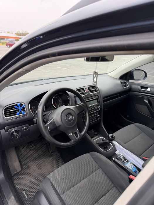 Golf6  1.6тді. 2010