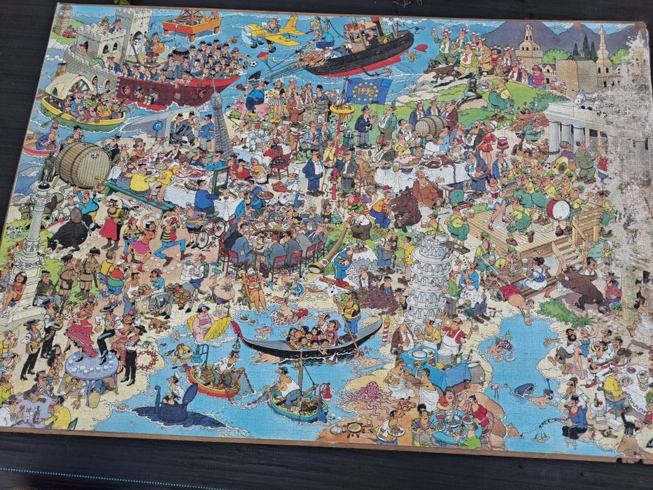 Vendo puzzle 7000 peças , com defeito