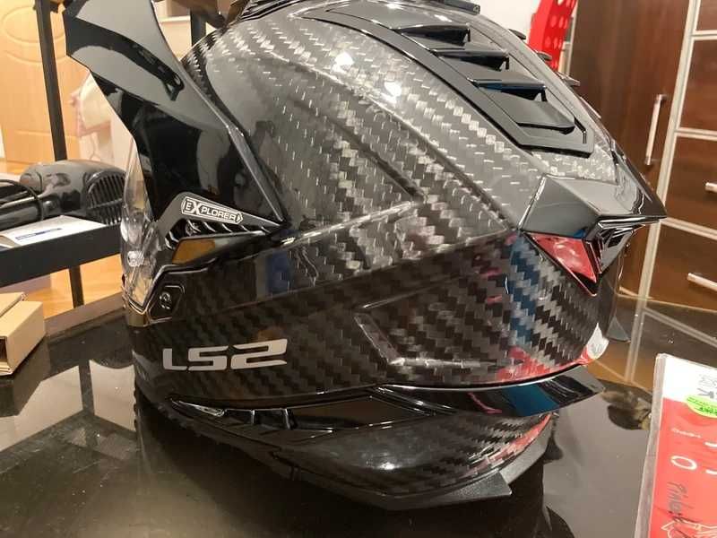 LS2  Explorer Solid Carbon połysk XL - MX701